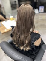 リーオオサカ(Lee Osaka)&nbsp;ブリーチカラー×ミルクティーベージュ/かれん