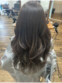 透明感グレージュ