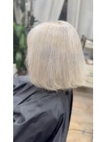 プシュケ(PSYCHE)&nbsp;白髪染めグレイカラー大人ボブ似合わせカットミセスヘア