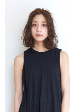 クラン(CLAN) 大人でも似合うナチュラルボブ