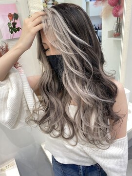 ラピス 池袋(Lapis) 【Lapis／池袋】フェイスハイライト・ホワイトフレーミング