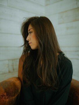 フローラビューティーヘアー(Flora Beauty Hair) やわらかロング/20代/30代/40代/50代/岡山/表町