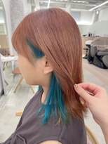 リル(re'll)&nbsp;《花屋併設》個性派インナー［酸性ストレート/ヘアセット］