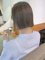ノイカーム(noi Calm)&nbsp;ボブ　切りっぱなしボブ　縮毛矯正　ブラウンベージュ