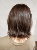 軽め切りっぱなしボブ