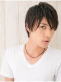 重めの斜めバングの目力ＵＰ！ウルフこなれヘアF越谷