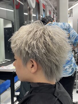 オーシャントーキョー(OCEAN TOKYO) アップバングショート