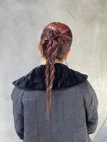 bibito ヘアセット　ヘアアレンジ　ねじねじアレンジ