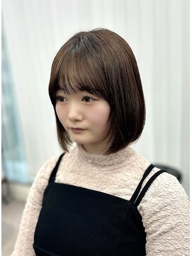 ネオリーブ クーロ(Neolive curro) 小顔ボブ×タッセルボブ[美髪/縮毛矯正/横浜韓国]