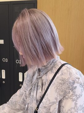 ビューレイギンザ(VIEW LEI GINZA) ブリーチ2回で出来るピンクカラー