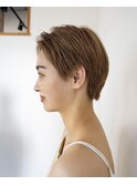 ショートヘア