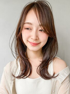 キリ 表参道(kyli) 美髪前髪くせ毛風カール斜めバングセミディモテ髪薄めバング