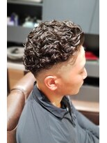 トレバー(Trever)&nbsp;スキンフェードとハードパーマ