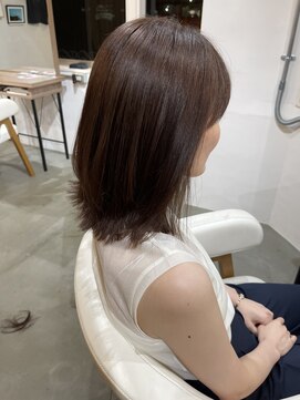 エン(En,) 軽やか◎外ハネミディアム