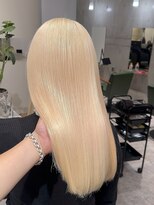 モニカ(MONIQA)&nbsp;ブロンド