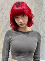 オルズ 渋谷(ALLZ) チェリーレッド重めバングミディアムボブ/ブリーチ/ハイトーン