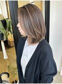 白髪ぼかしハイライト×ベージュボブ