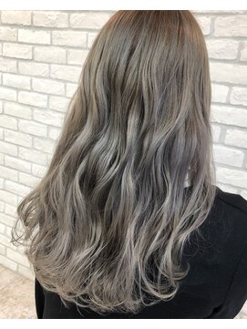 シュガー ヘアアンドネイル 仙台(SUGAR) ハイライトグラデーションカーキグレージュケアカラーラテカラー