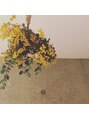 アフェット バイ フラミューム 三軒茶屋(affetto by flammeum) お花を買ってはよくドライフラワーにしています。