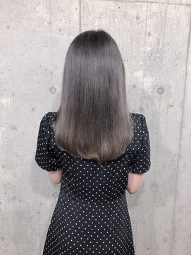 サロンドミルク 原宿(salon de MiLK) シルバーグレー