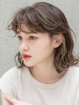 ヘアサロンエム 渋谷店(HAIR SALON M) クールショート/ボブルフ/ピンクベージュ/シルバーカラー