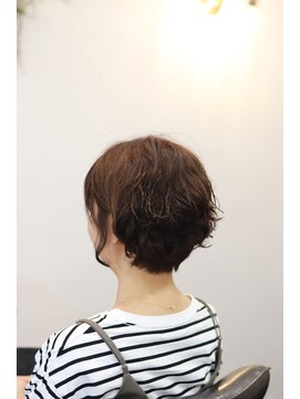 チャーム(CHARM) レディースのショートボブスタイル