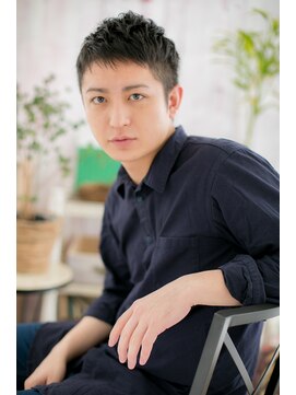 ミック ヘアアンドメイク アップ 駒込店(miq Hair&Make up) ツーブロックで決める!ダークアッシュ束感ショートc1