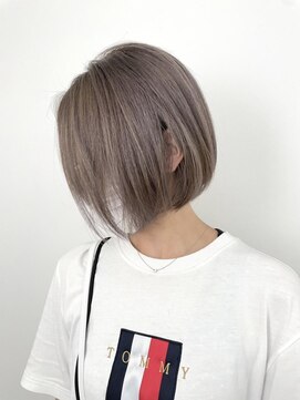 ジゼル(gisele) (小山)グレーカラーとBob