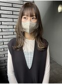 【hono】ゆるふわレイヤーカット×オリーブベージュ