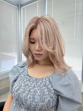 イキ 表参道(iki omotesando) ミディアムヘア/スラッシュ/グレージュカラー/デザインカラー