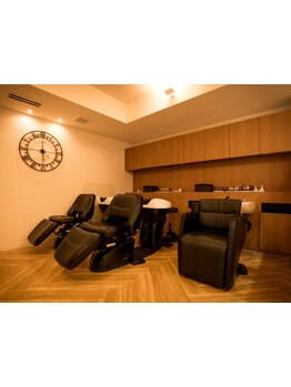 癒しのラグジュアリー空間で心も身体もリラックス♪イルミナカラー/ヘッドスパ/アロマスパがおすすめです★