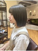 ストレートボブ 長めボブ 前髪ありボブ オリーブグレージュ 銀座