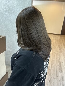 ミニム ヘアー(minim hair) 【minim×miku】olive beige