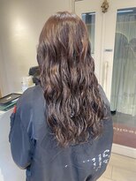 テトラ バイ ネオリーブ 横浜西口店(tetra by neolive)&nbsp;＊ほんのりボルドーブラウン＊[横浜/横浜駅]