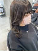 トレンドスタイル◎ミディアムレイヤー