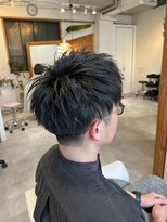 ウニコ(unico)&nbsp;【unico.+高松】刈り上げスパイキーショート