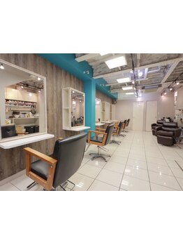 【幡ヶ谷】大人女性に人気のホッと落ち着けるプライベートサロン♪髪も心も満たされるひと時を＊