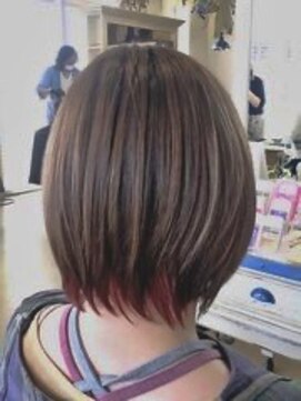 マリーチ フラワーズ(marichi flowers) グラデーションボブ＋インナーカラーピンク