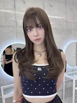 フォンズ(FONS) 透明感オリーブグレージュ/ロングレイヤー/ワンカール/表参道