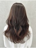 後ろ姿もかわいいレイヤーカット