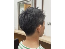 エムスリーヘア アイワイ 幕張店(Mlll HAIR IY)