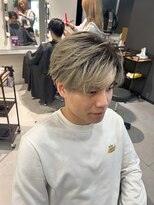 メンズサロン キング 心斎橋店(Men’s salon K!ng) メンズカット/ブリーチ/ニュアンスパーマ/メンズハイライト/眉毛
