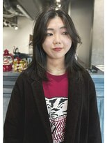 クイン(qin)&nbsp;ニュアンスミディアム顔周りレイヤー