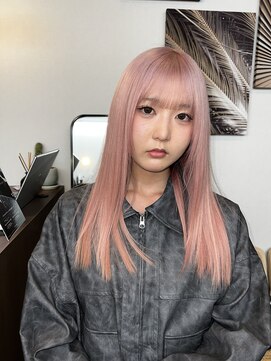 スモーキーピンクベージュ