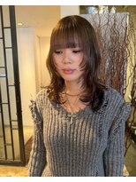 グッドフェローズ キタホリエ(GoodFellas kitahorie)&nbsp;レイヤーカットで魅せる透明感ハイトーンミディブリーチ艶感