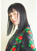 「暗髪」の切りっぱなしミディアムボブ