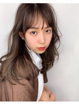 レイラバイアフロート 吉祥寺(Lila by afloat) 揺れるレイヤーカット【アフロート小笠原】