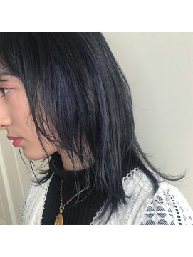 グリーン 渋谷(green) 【MANA】顔まわりレイヤー×ネイビー