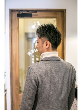 クローバー(CLOVER) ツーブロック立ち上げショート