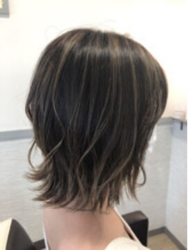 オッジ ヘアー 深谷店(Oggi Hair) ハイラト×ボブ